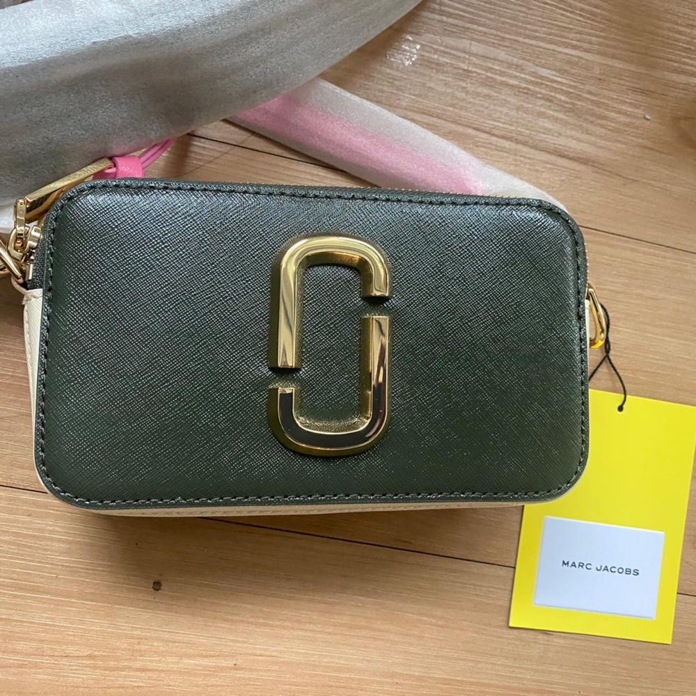 Marc Jacob’s . THE SNAPSHOT